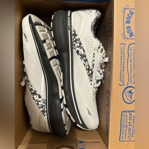 Brooks Running Shoes Ghost 15